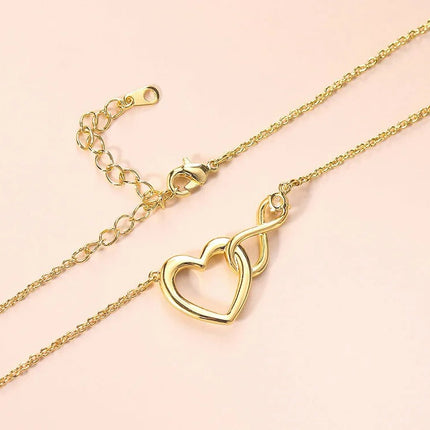HeartBond Necklace – Tijdloos Sieraad van Verbonden Liefde