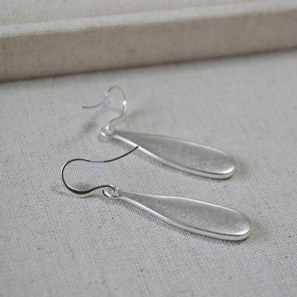 Adalyn Earrings – Kleurvolle Vintage Zilver Accessoire