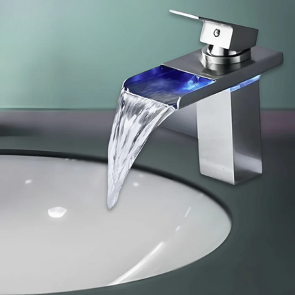 Elegante LED Waterval Kraan - voor Luxe Badkamers