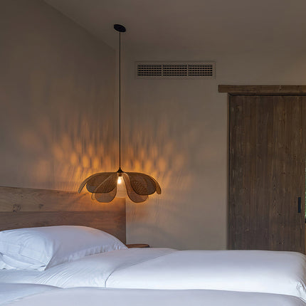 NaturelChic Lamp - Elegante Rieten Hanglamp voor Slaapkamer