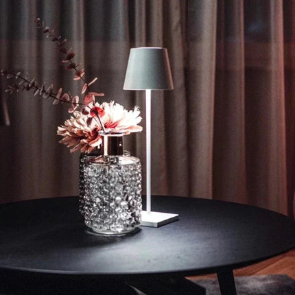 Nora Light – Draadloze Tafellamp met Dimfunctie