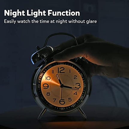 RetroBell Clock – Stijlvolle Stille Wekker met Verlichting