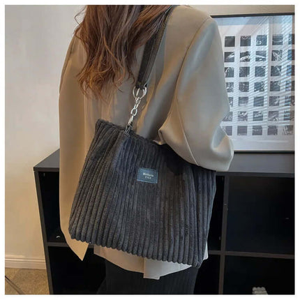 VelvetLuxe Bag - Elegante en Luxe Damentas