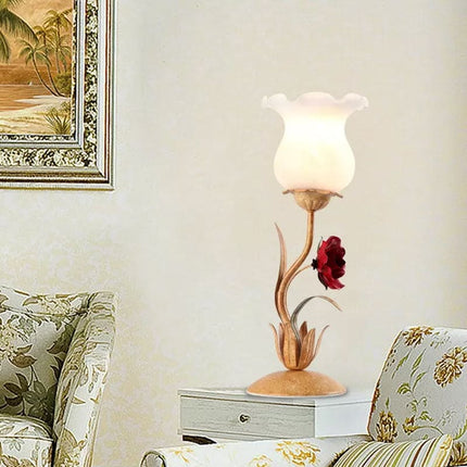 FloraGlow - Elegante Tafellamp met Bloemdesign