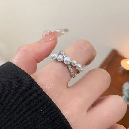 Elegante Verstelbare Vintage Ring met Stralende Zirkonia en Prachtige Parel - Isadora