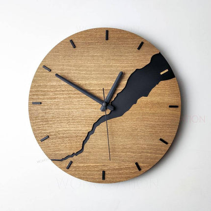 Surrealistische Wandklok - Kunstzinnige Tijdsaanduiding in Zwart