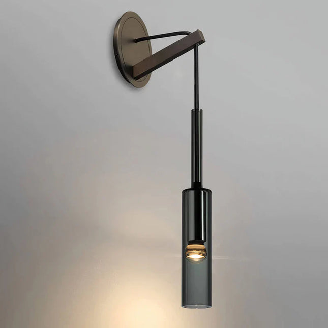 SoleilFumé – Scandinavische Wandlamp met Gerookt Glas