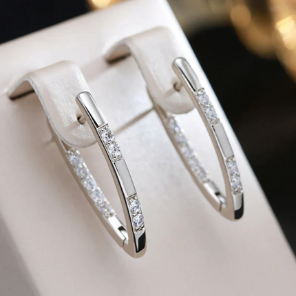 Celeste Earrings – Elegante Zirkonia Oorbellen voor Avondkleding