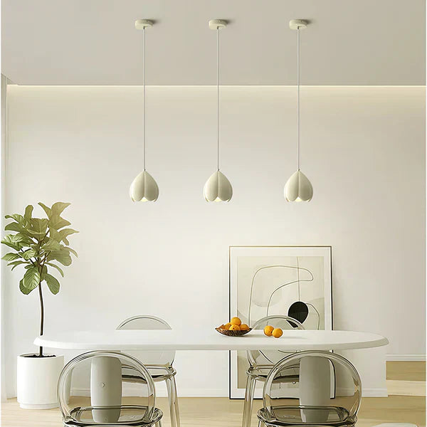 FlowerGlow Hanglamp - Elegante Crèmekleurige Hanglamp voor Warme Sfeervolle Interieurs
