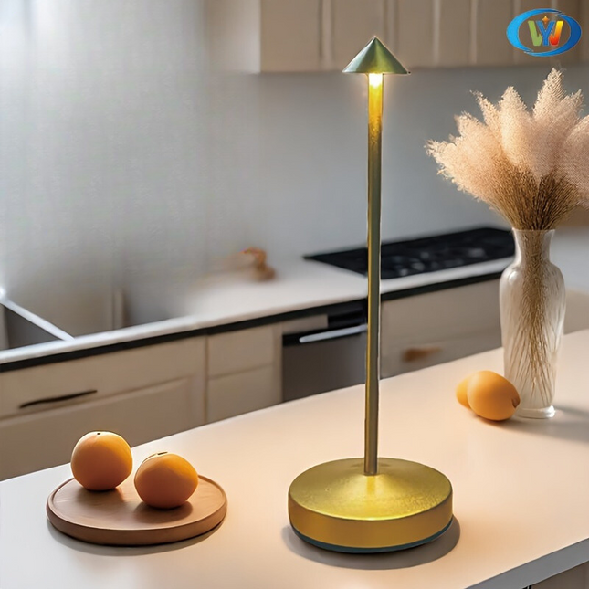 ConusLamp – Strakke USB Tafelverlichting