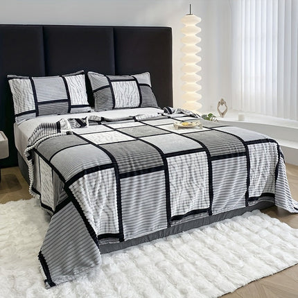 Luxe Pluche Deken met Trendy Streepprint – Ultiem Comfort