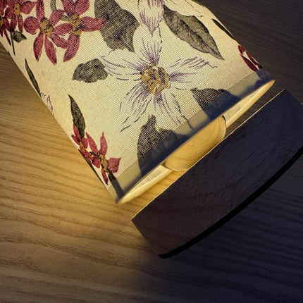 WoodGlow – Creatieve LED Tafellamp in Hout
