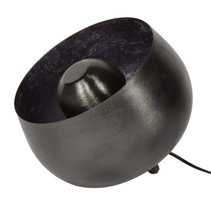 BaselNickel – Verfijnde Tafel Lamp voor Elegante Interieurs