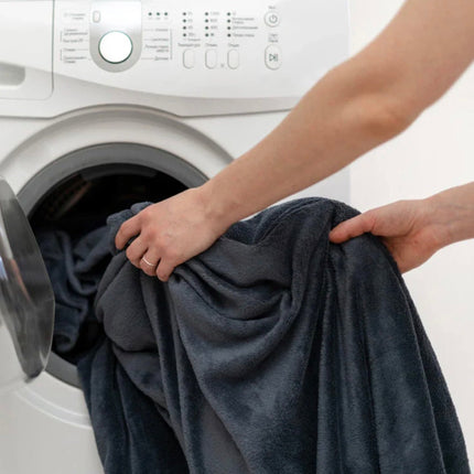 CozyGuard Deken - Luxe Waterdichte Deken voor Ontspanning