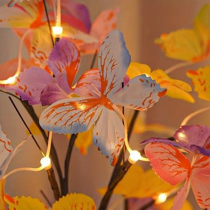 GlowBirch - Stijlvolle LED Lamp met Berken Vlindermotief
