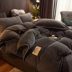 Zwart / 1.5m Bed