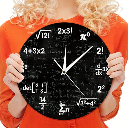 MathMirror Clock - Moderne Acryl Wandklok met Formules