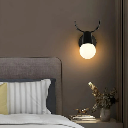 Nordic Glow Gewei LED Wandlamp – Elegant & Energiezuinig Design