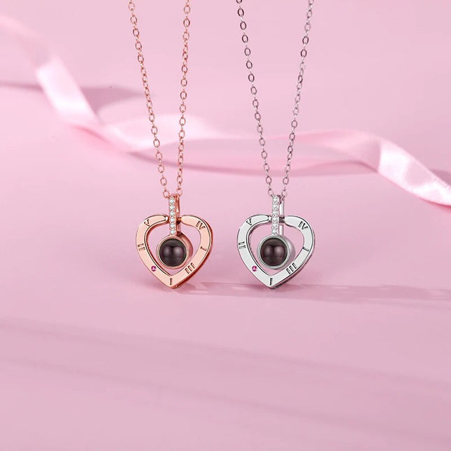 EternalLove Necklace – Hartvormige Ketting in 100 Talen