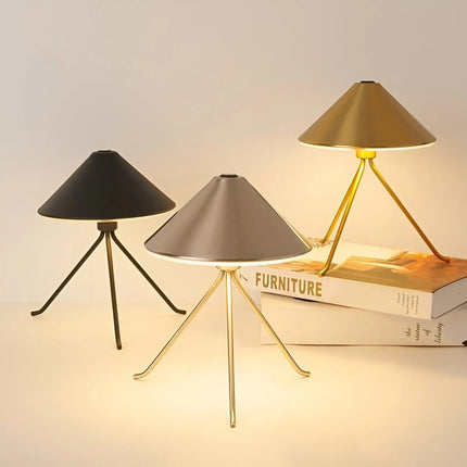 Eleganza Luxe Tafellamp – USB Oplaadbare LED Verlichting met Chic Design in Zwart, Goud en Zilver