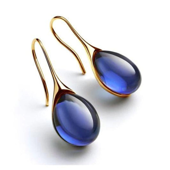 Chic Celestina Crystal Drop Earrings - A Trendy Must-Have!
