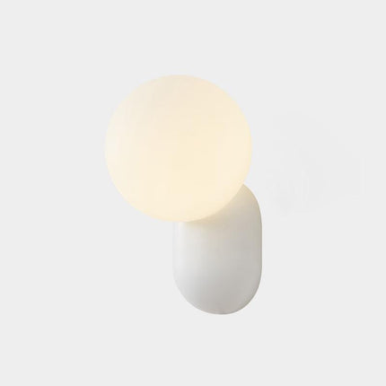 ChicGlow Resin Wandlamp – Elegantie en Energiezuinigheid in Één