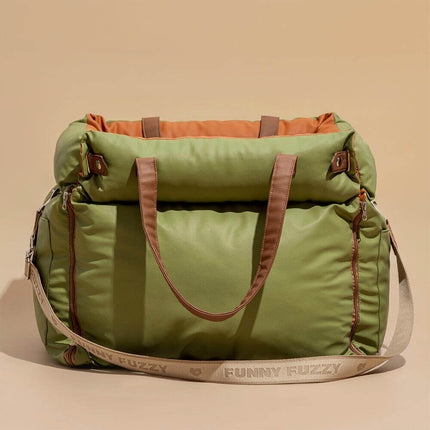 PawLuxury - Luxe Hondengereedschap voor Comfortabele Autoreizen