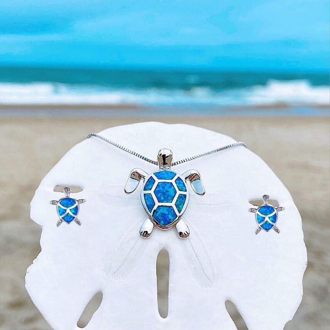 Mila's Ocean Dream Turtle Jewelry Set: Enchanting Necklace and Earring Duo