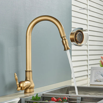 VintageTap – Retro Keukenkraan met Messing Afwerking