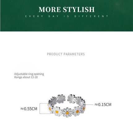 Charming & Chic Daisy Flower Ring