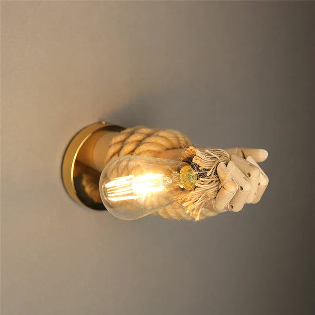 RetroHand Lamp – Unieke Industriële Handvormige Touwlamp