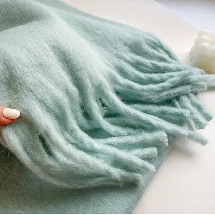 FrostSoft Scarf – Luxe Warmte voor de Wintermaanden
