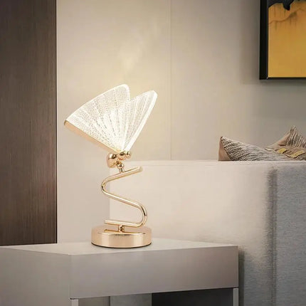 Luxe Vlinderlamp met Warm Sfeerverlichting – Elegante Accentuering