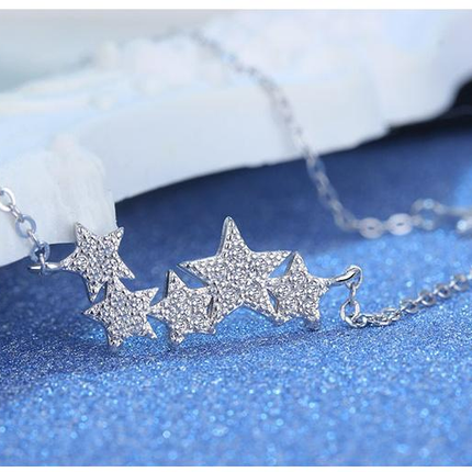 StarGleam Necklace - Stijlvolle Zilveren Sterrenketting