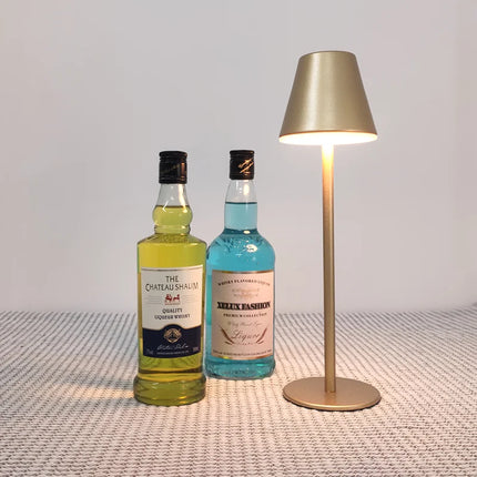 LumiFlex Draadloze Bureaulamp - Elegante Verlichting Met Oplaadbare Batterij