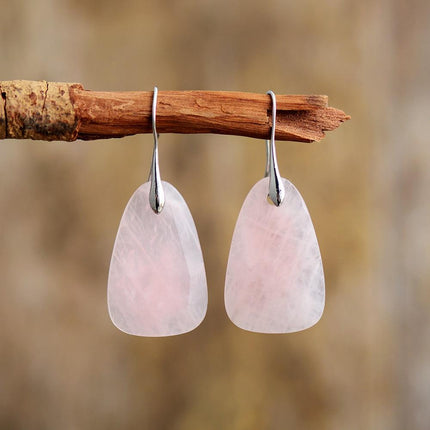 AuraGlow Oorbellen - Elegante Rozenkwarts Beschermende Sieraden