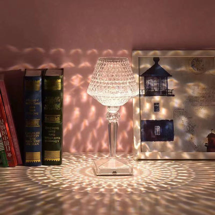 Liesbeth Crystal Lamp – Luxe Tafellamp met USB Oplaadfunctie