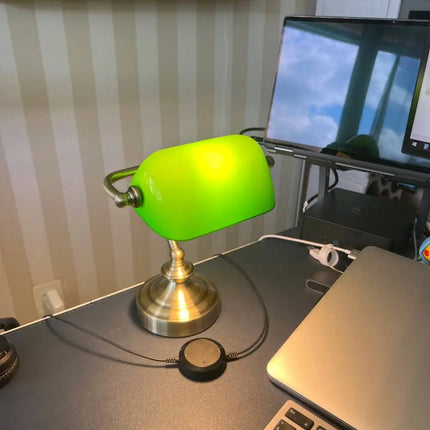 Retro Mini Bureau Lamp NostalGlow – Compacte Elegantie