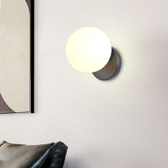 GleamGold - Luxe Gouden Wandlamp met Glas