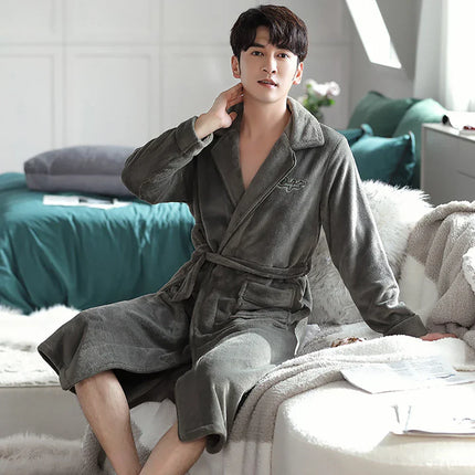 WarmPlush Robe - Luxe Antibacteriële Flanellen Badjas
