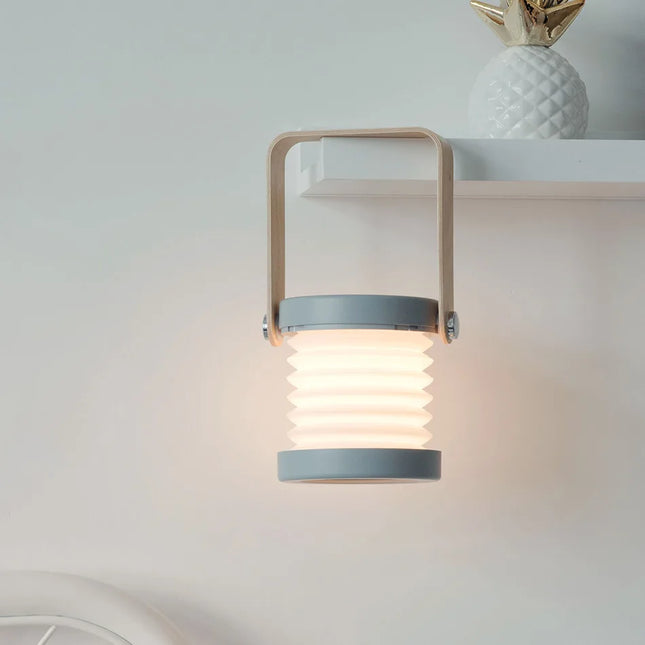 CompactGlow – Elegant Opvouwbare LED Bureaulamp voor Thuis en Onderweg