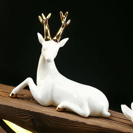 SereneStag - Elegante Witte Hert Wierooklamp