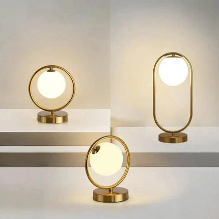 LuxeAura - Elegante Tafellamp met Ringontwerp voor Elk Interieur