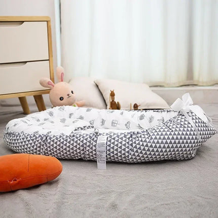 TravelEase Bed - Opvouwbaar Babybed en Bassinet