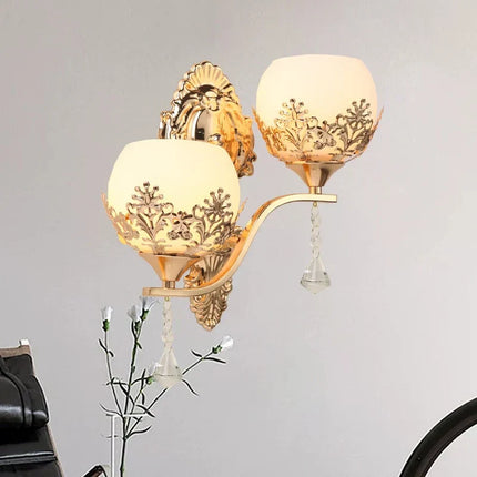 LuxeGlow - Gouden LED Wandlamp voor Sfeervolle Verlichting