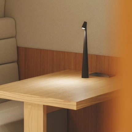 Verfijnde ArtisanGlow Lamp voor Luxe Interieurverlichting