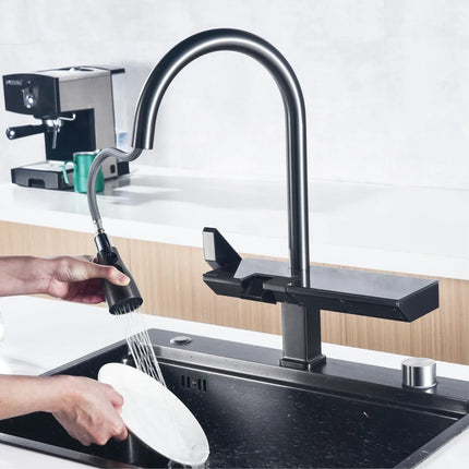 StyleStream Luxe – Moderne Keukenkraan met Digitaal Design