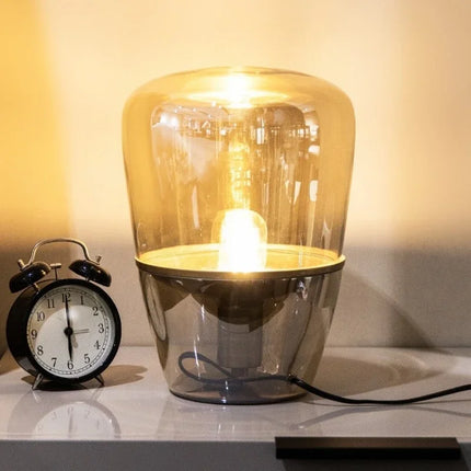 ScandiGlow - Minimalistische LED Tafellamp voor Luxe Sfeer
