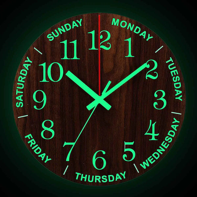 GlowClock – Luxe Houten Wandklok met Nachtverlichting