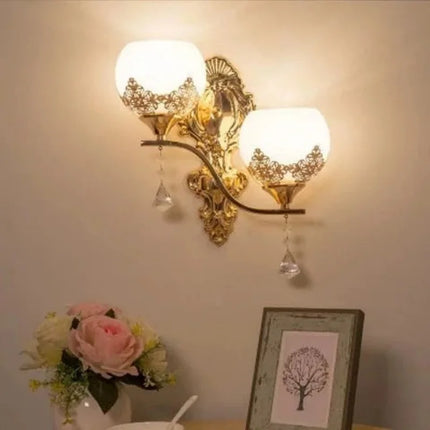 LuxeGlow - Gouden LED Wandlamp voor Sfeervolle Verlichting